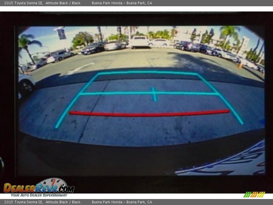 2015 Toyota Sienna SE Attitude Black / Black Photo #23