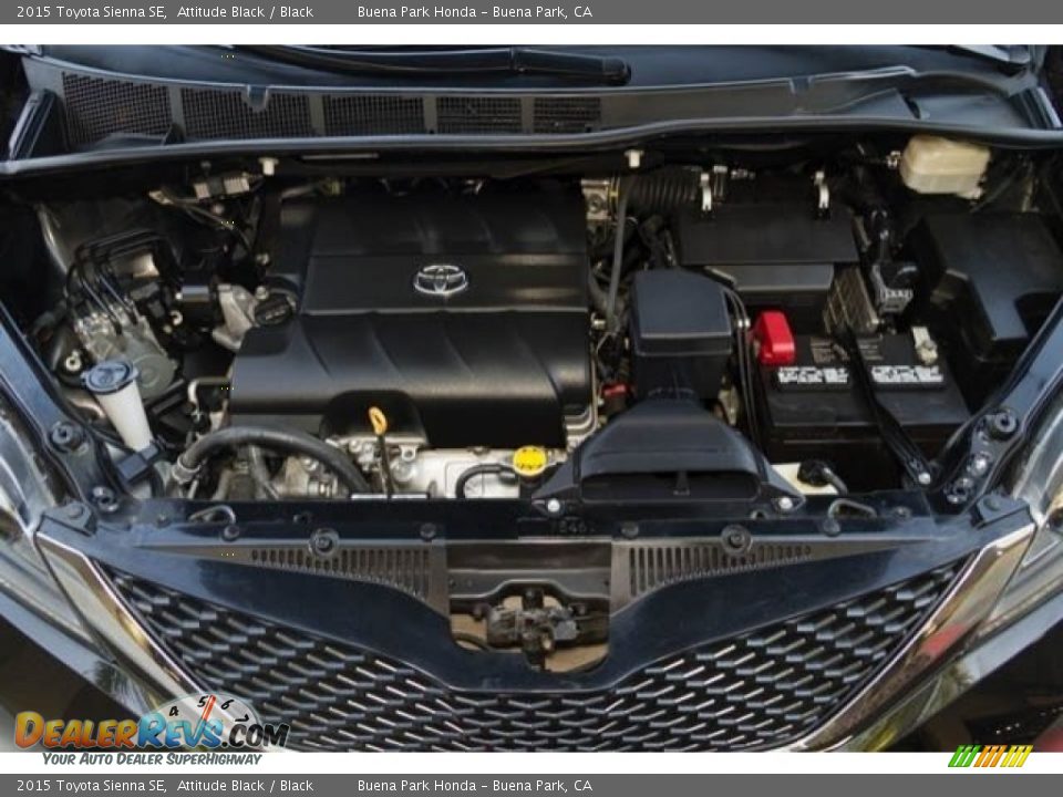 2015 Toyota Sienna SE Attitude Black / Black Photo #26