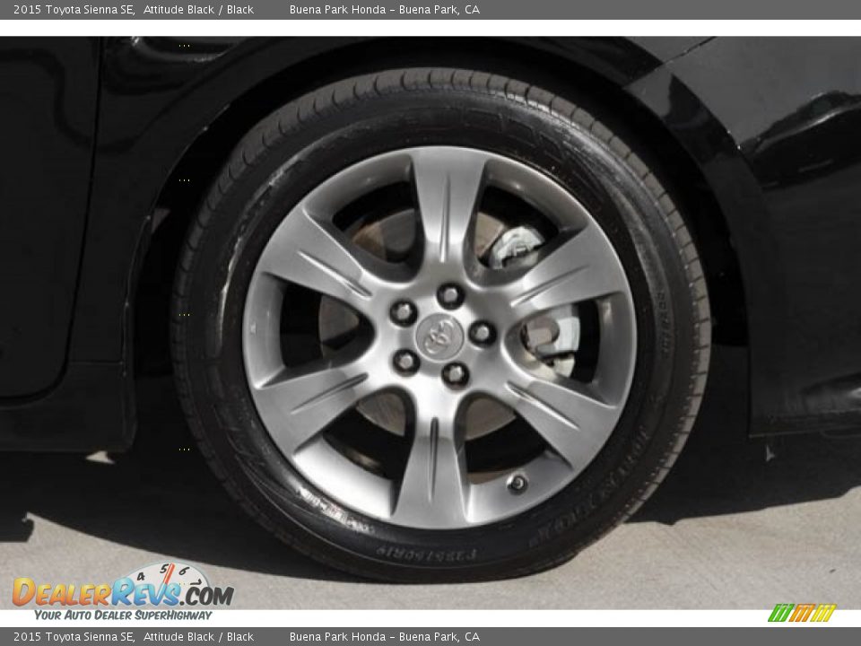 2015 Toyota Sienna SE Attitude Black / Black Photo #28