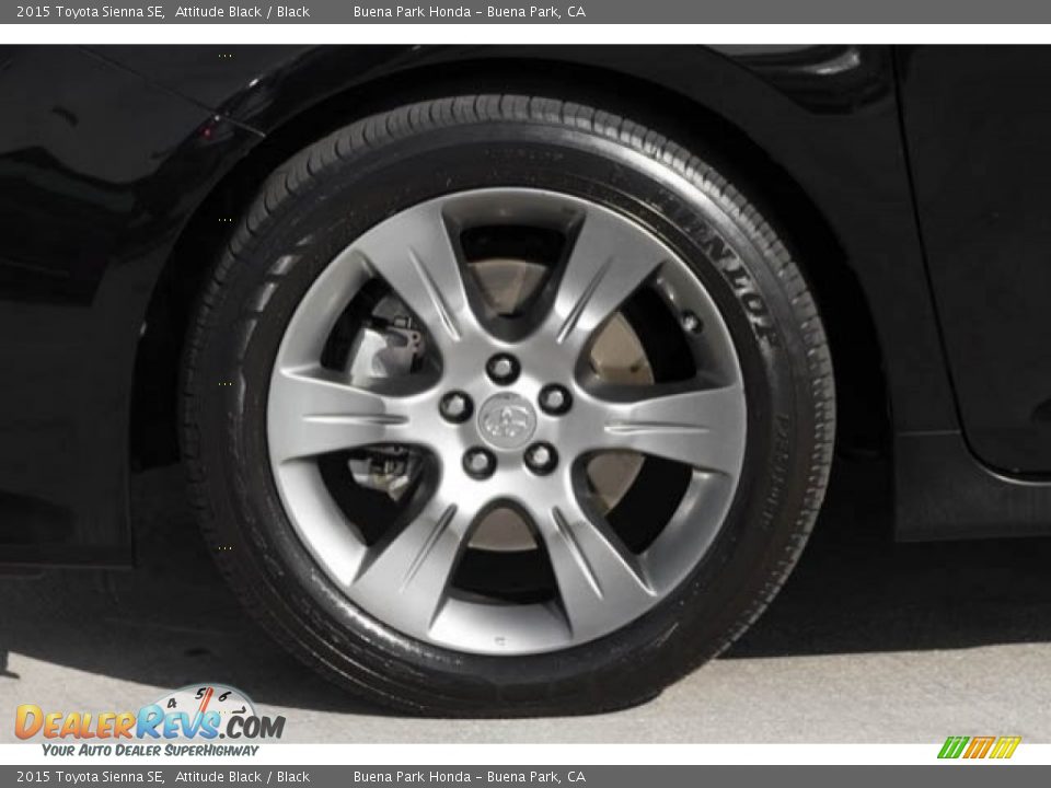 2015 Toyota Sienna SE Attitude Black / Black Photo #30