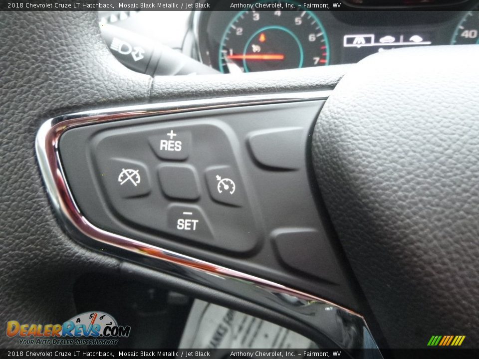 2018 Chevrolet Cruze LT Hatchback Mosaic Black Metallic / Jet Black Photo #20