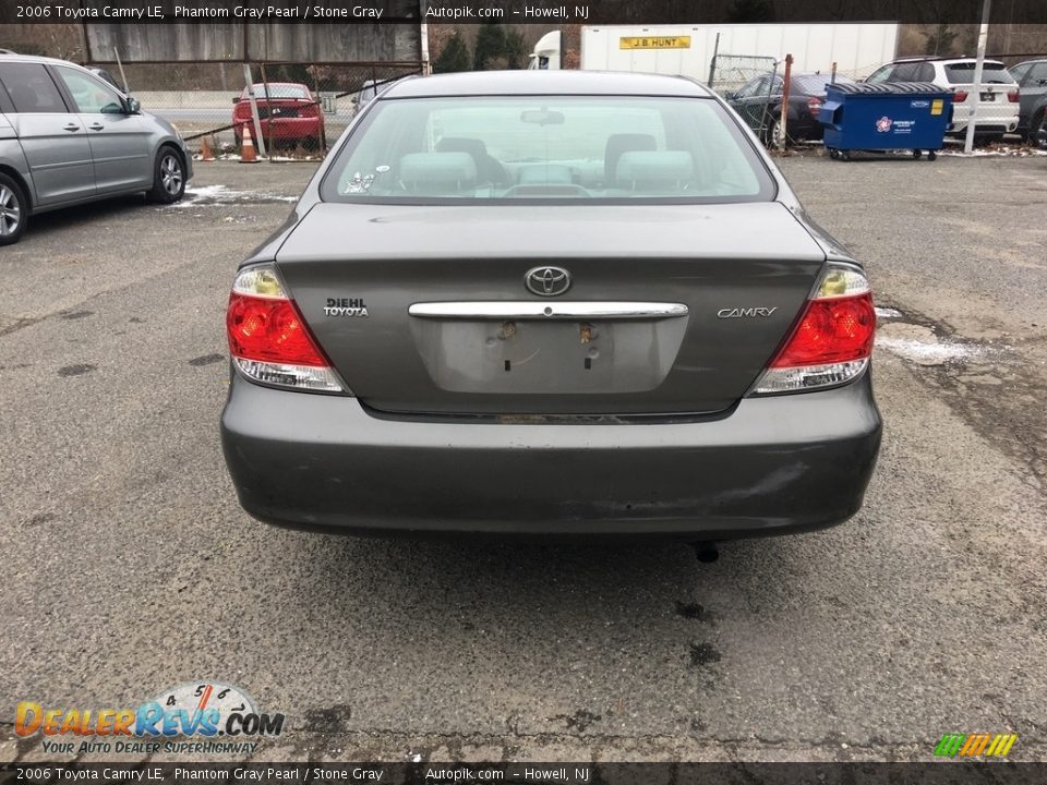 2006 Toyota Camry LE Phantom Gray Pearl / Stone Gray Photo #5