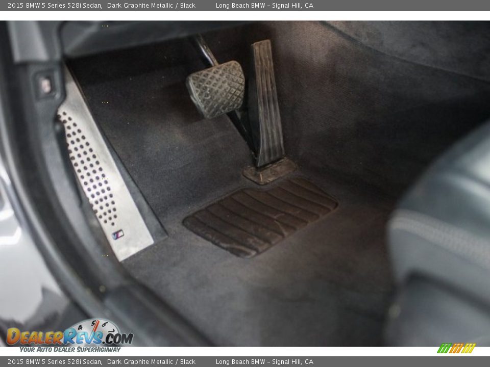 2015 BMW 5 Series 528i Sedan Dark Graphite Metallic / Black Photo #16