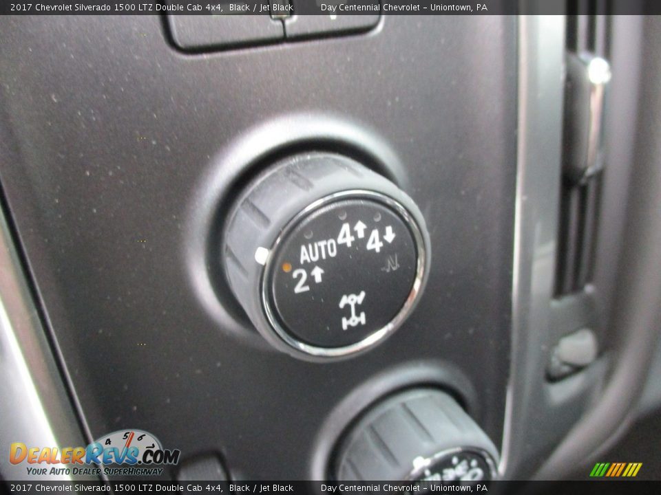 2017 Chevrolet Silverado 1500 LTZ Double Cab 4x4 Black / Jet Black Photo #10