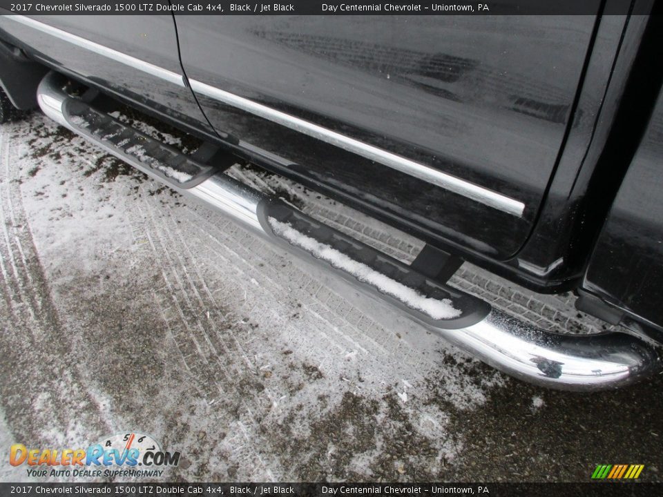 2017 Chevrolet Silverado 1500 LTZ Double Cab 4x4 Black / Jet Black Photo #17
