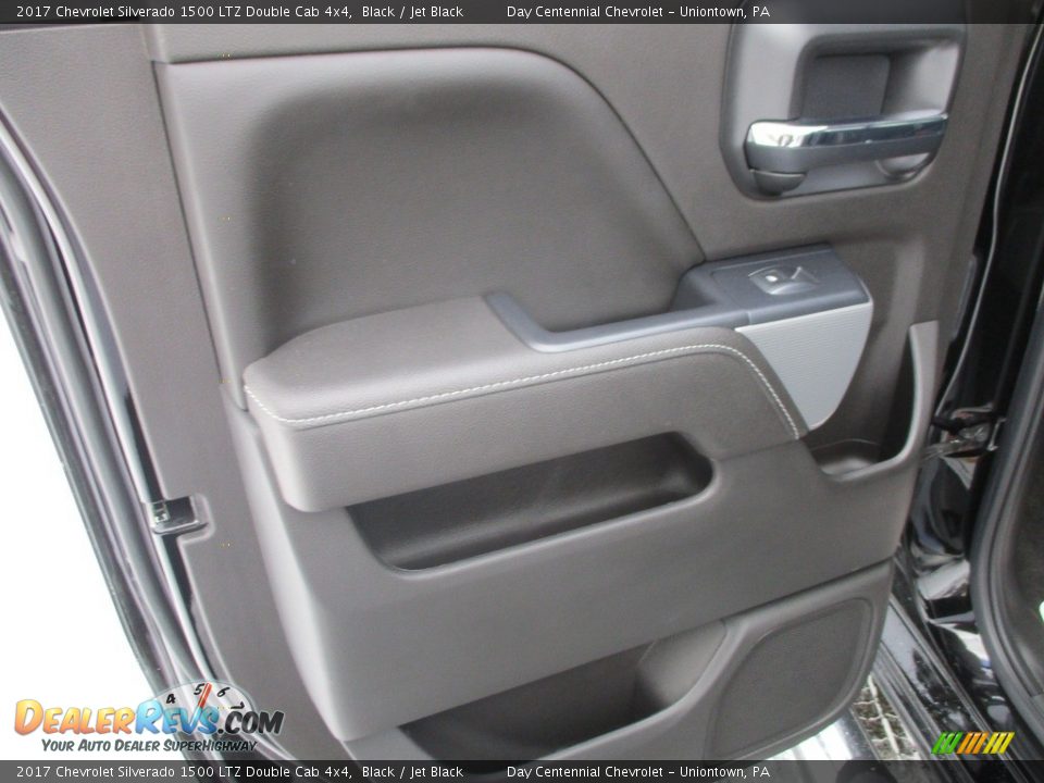 2017 Chevrolet Silverado 1500 LTZ Double Cab 4x4 Black / Jet Black Photo #28