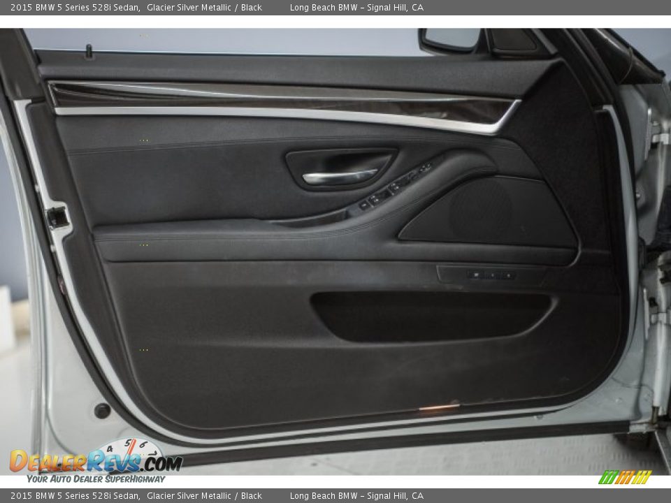 2015 BMW 5 Series 528i Sedan Glacier Silver Metallic / Black Photo #17