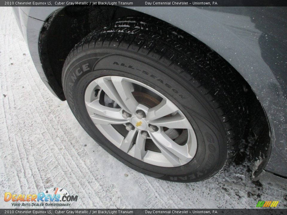 2010 Chevrolet Equinox LS Cyber Gray Metallic / Jet Black/Light Titanium Photo #17