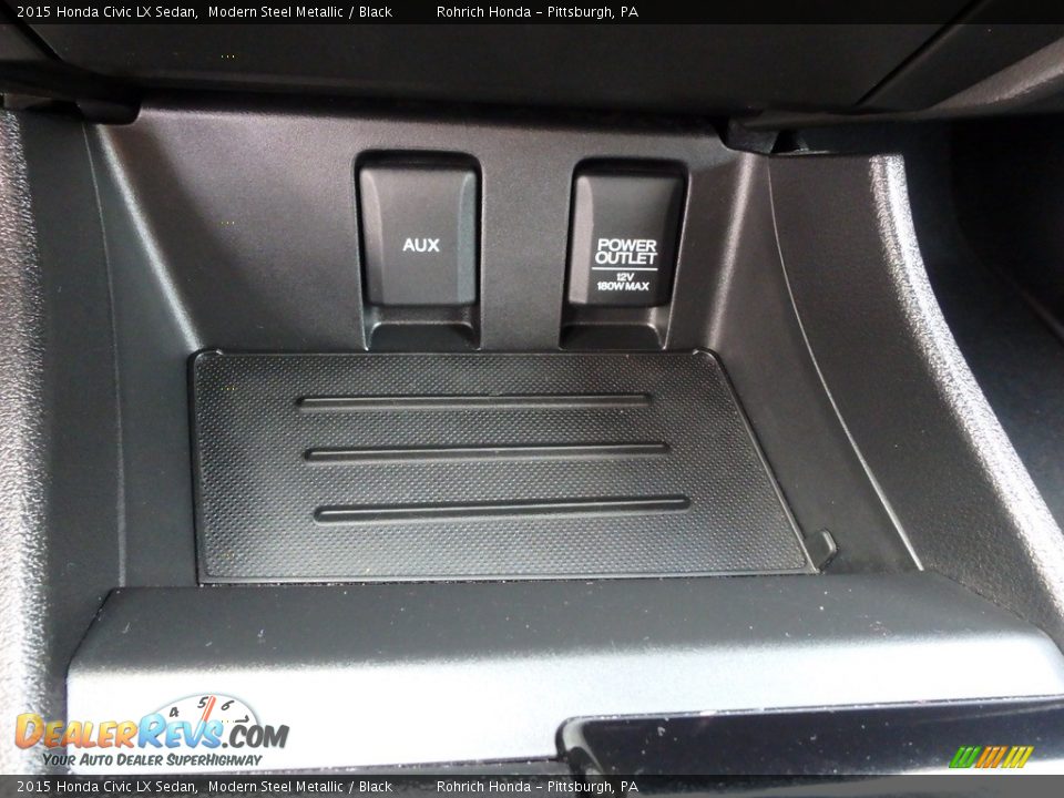 2015 Honda Civic LX Sedan Modern Steel Metallic / Black Photo #23