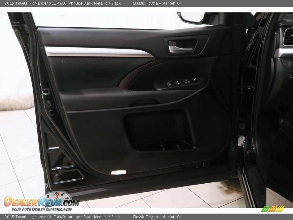 2015 Toyota Highlander XLE AWD Attitude Black Metallic / Black Photo #4