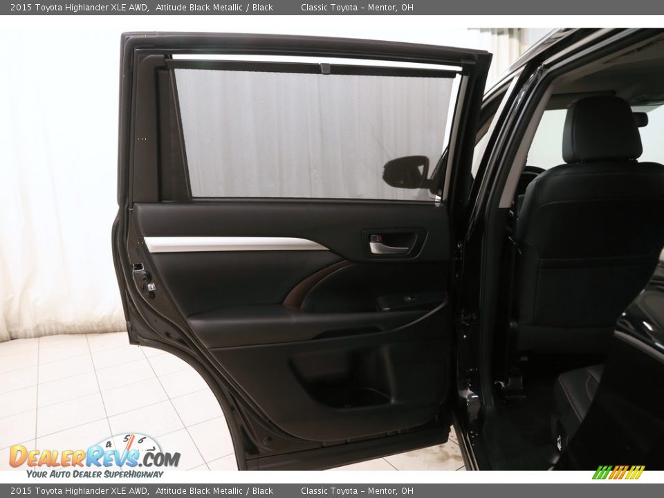 2015 Toyota Highlander XLE AWD Attitude Black Metallic / Black Photo #17