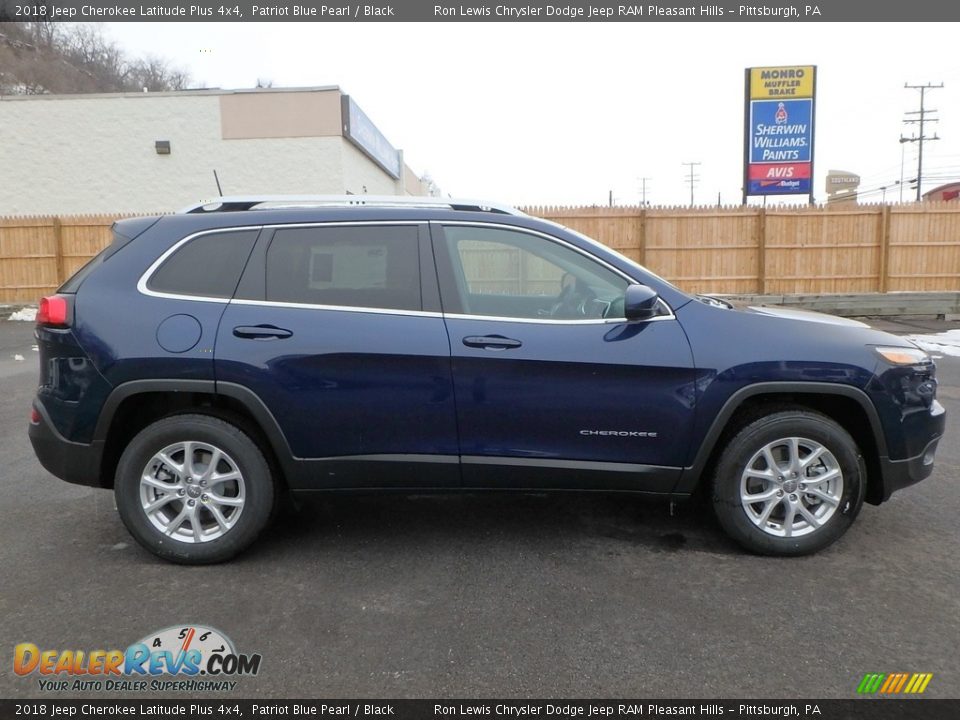 2018 Jeep Cherokee Latitude Plus 4x4 Patriot Blue Pearl / Black Photo #6
