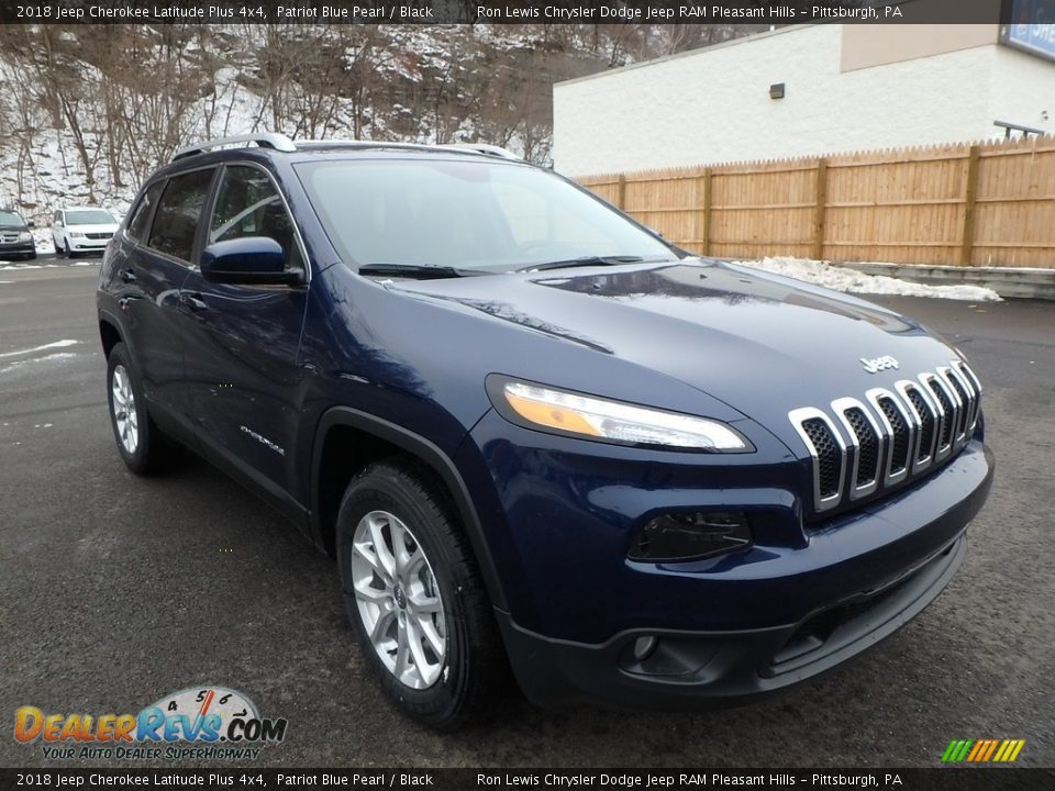 2018 Jeep Cherokee Latitude Plus 4x4 Patriot Blue Pearl / Black Photo #7