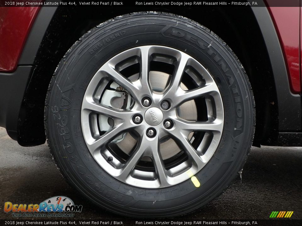 2018 Jeep Cherokee Latitude Plus 4x4 Velvet Red Pearl / Black Photo #9