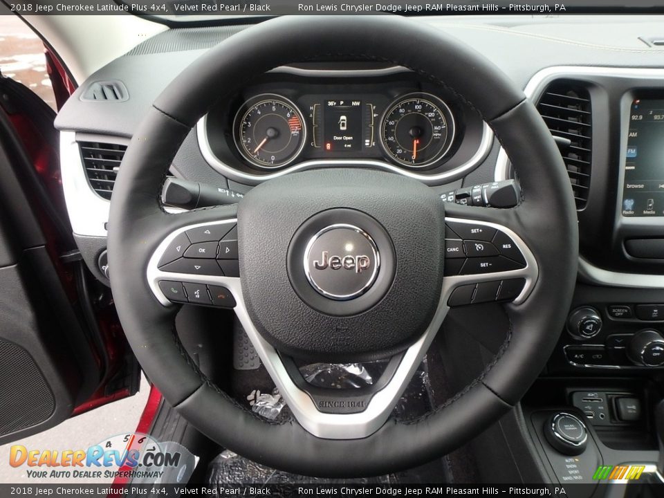 2018 Jeep Cherokee Latitude Plus 4x4 Velvet Red Pearl / Black Photo #19