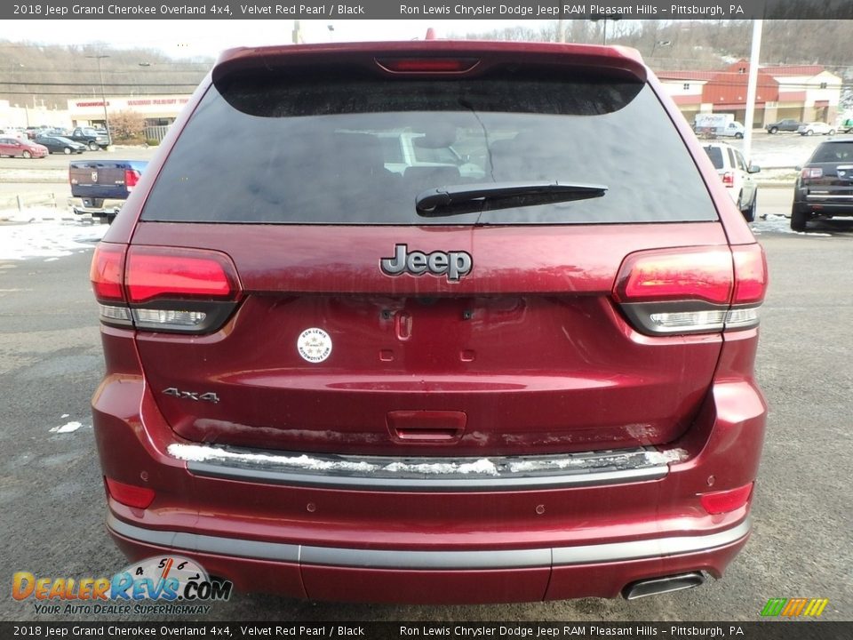2018 Jeep Grand Cherokee Overland 4x4 Velvet Red Pearl / Black Photo #4