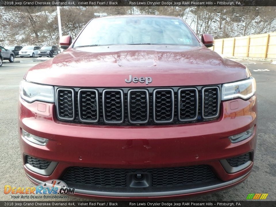 2018 Jeep Grand Cherokee Overland 4x4 Velvet Red Pearl / Black Photo #8