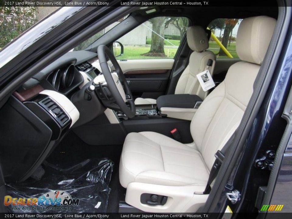 Front Seat of 2017 Land Rover Discovery HSE Photo #3