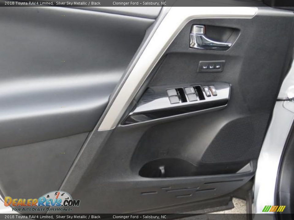 2018 Toyota RAV4 Limited Silver Sky Metallic / Black Photo #10