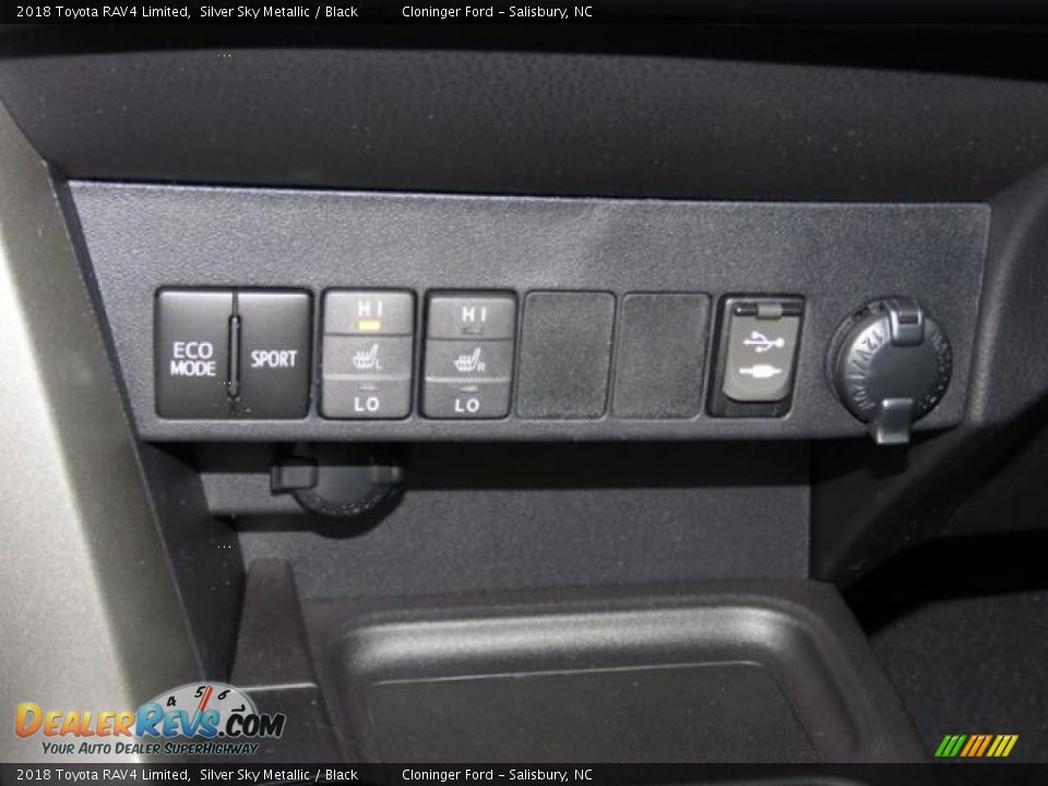 2018 Toyota RAV4 Limited Silver Sky Metallic / Black Photo #15