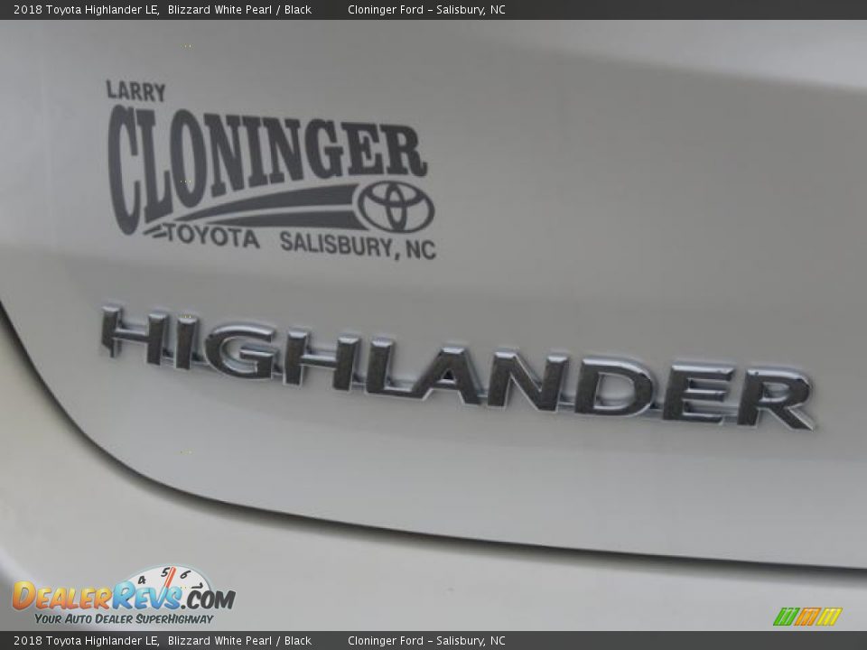 2018 Toyota Highlander LE Blizzard White Pearl / Black Photo #26