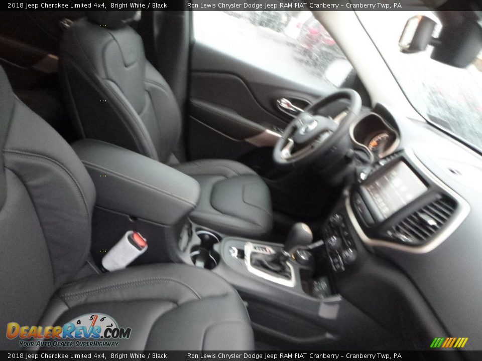 2018 Jeep Cherokee Limited 4x4 Bright White / Black Photo #10