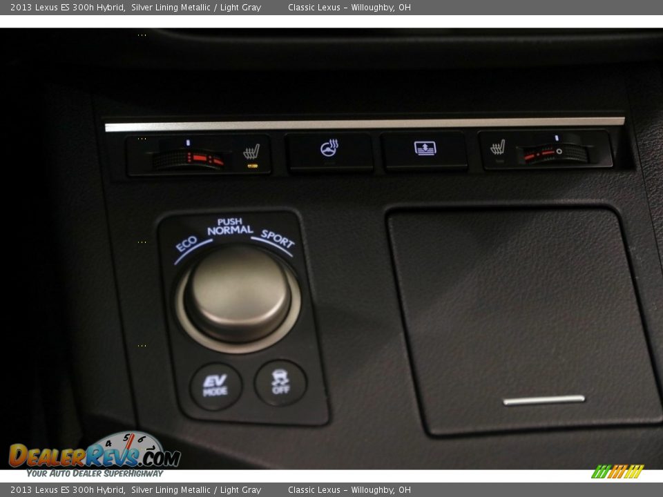 2013 Lexus ES 300h Hybrid Silver Lining Metallic / Light Gray Photo #17