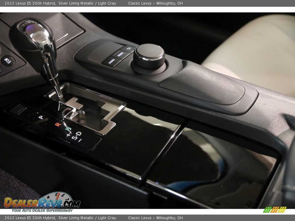 2013 Lexus ES 300h Hybrid Silver Lining Metallic / Light Gray Photo #19