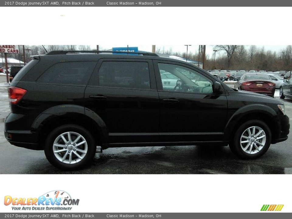 2017 Dodge Journey SXT AWD Pitch Black / Black Photo #3