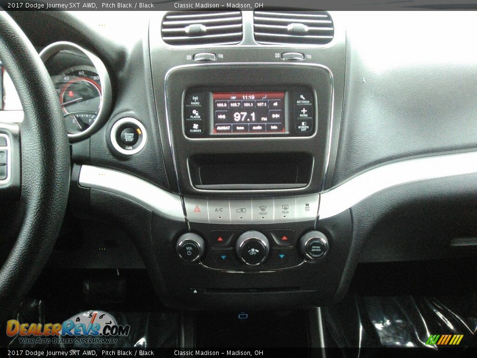 2017 Dodge Journey SXT AWD Pitch Black / Black Photo #17