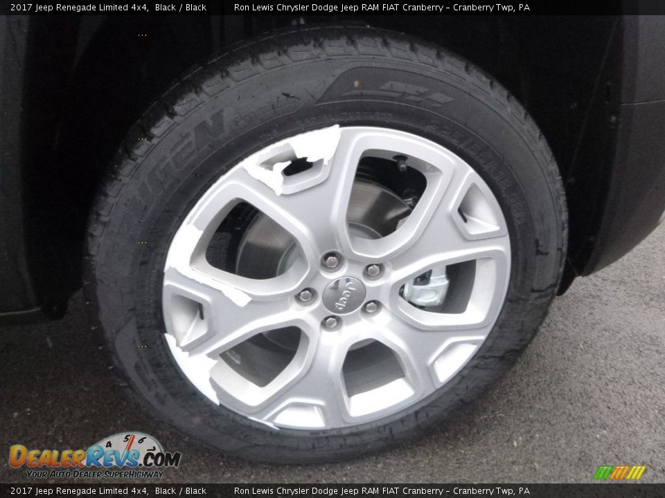 2017 Jeep Renegade Limited 4x4 Black / Black Photo #9