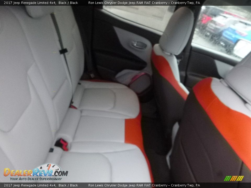 2017 Jeep Renegade Limited 4x4 Black / Black Photo #13