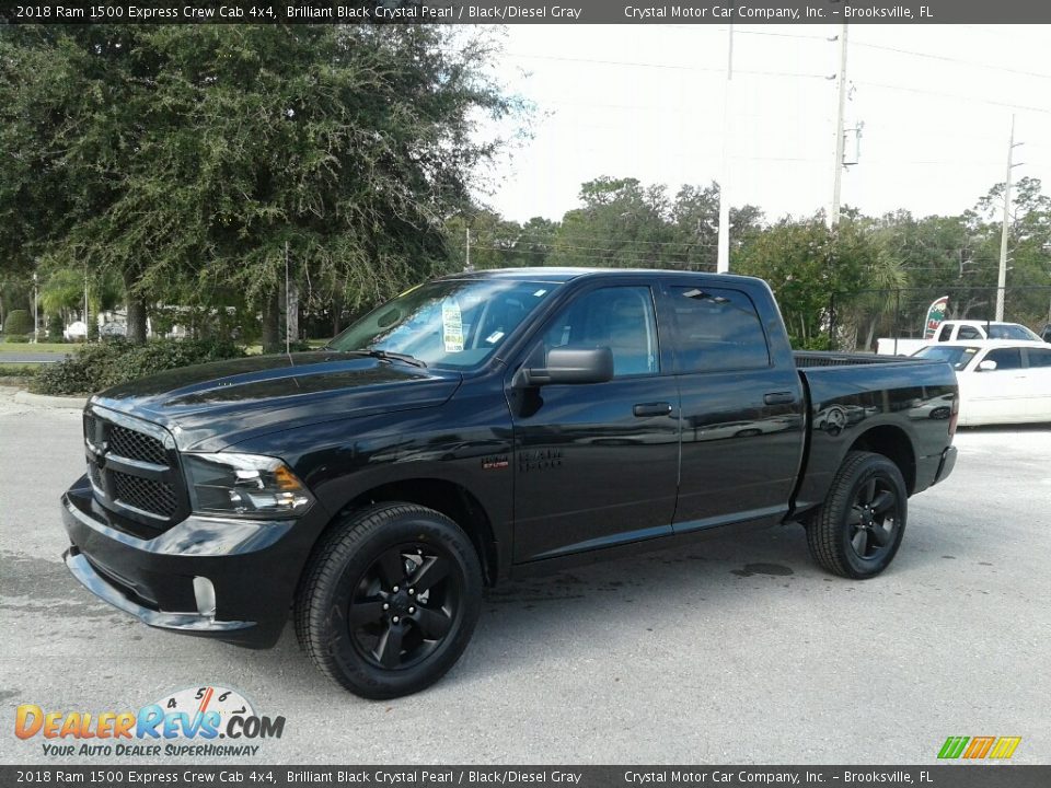 2018 Ram 1500 Express Crew Cab 4x4 Brilliant Black Crystal Pearl / Black/Diesel Gray Photo #1