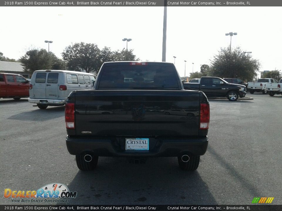 2018 Ram 1500 Express Crew Cab 4x4 Brilliant Black Crystal Pearl / Black/Diesel Gray Photo #4