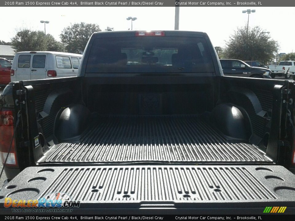 2018 Ram 1500 Express Crew Cab 4x4 Brilliant Black Crystal Pearl / Black/Diesel Gray Photo #19