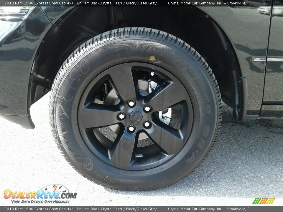 2018 Ram 1500 Express Crew Cab 4x4 Brilliant Black Crystal Pearl / Black/Diesel Gray Photo #20