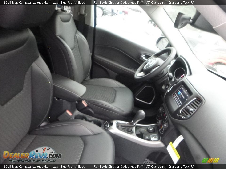 2018 Jeep Compass Latitude 4x4 Laser Blue Pearl / Black Photo #10