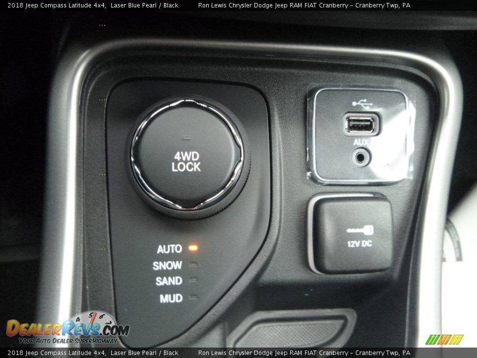 2018 Jeep Compass Latitude 4x4 Laser Blue Pearl / Black Photo #20