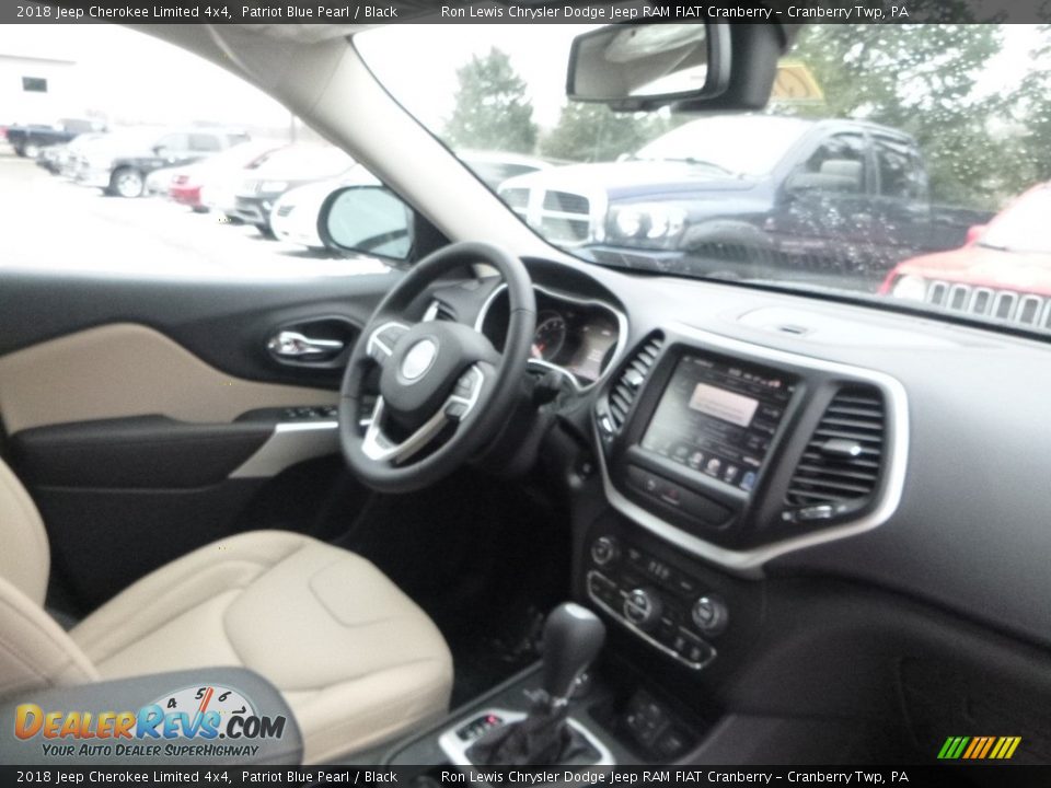 2018 Jeep Cherokee Limited 4x4 Patriot Blue Pearl / Black Photo #11