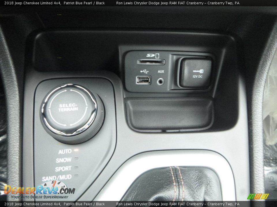 2018 Jeep Cherokee Limited 4x4 Patriot Blue Pearl / Black Photo #21