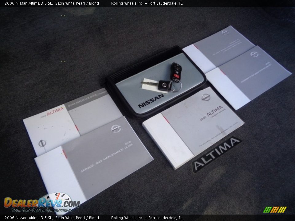 2006 Nissan Altima 3.5 SL Satin White Pearl / Blond Photo #30