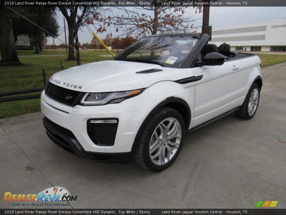 Front 3/4 View of 2018 Land Rover Range Rover Evoque Convertible HSE Dynamic Photo #10