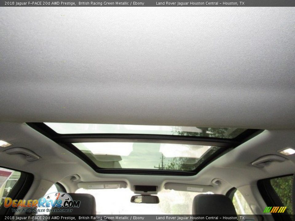 Sunroof of 2018 Jaguar F-PACE 20d AWD Prestige Photo #17