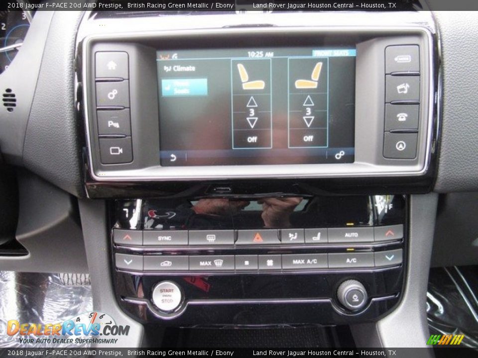 Controls of 2018 Jaguar F-PACE 20d AWD Prestige Photo #23