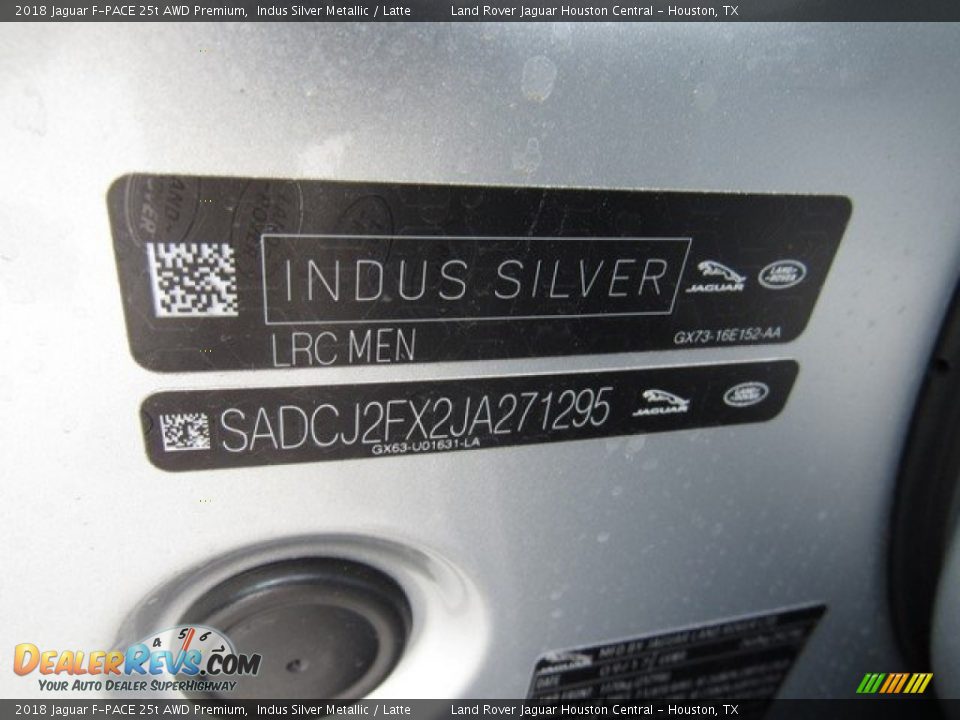 2018 Jaguar F-PACE 25t AWD Premium Indus Silver Metallic / Latte Photo #25