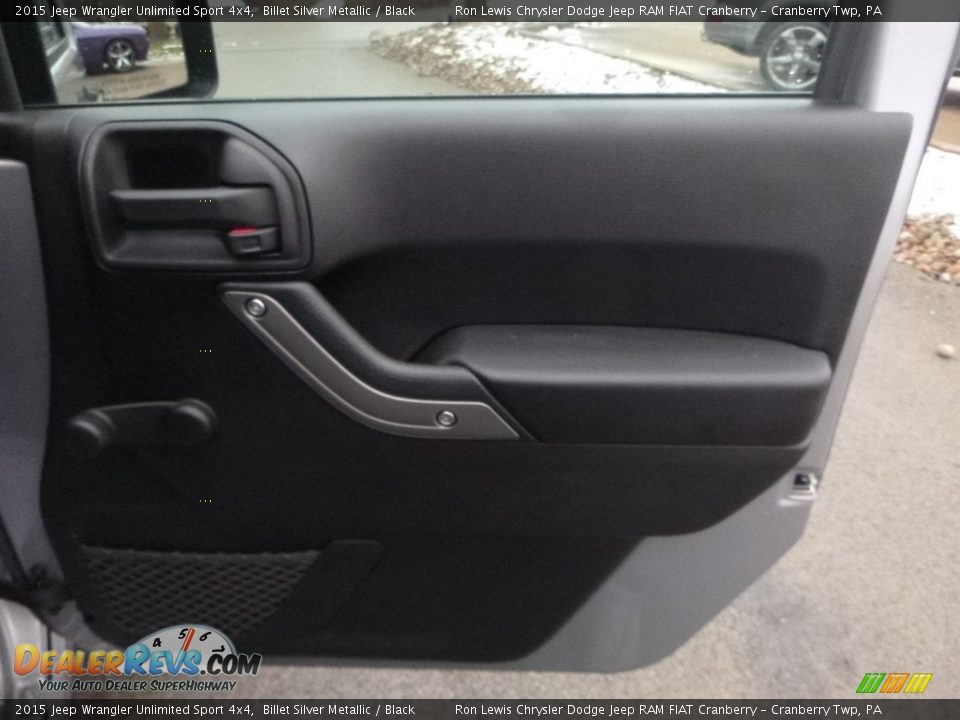 2015 Jeep Wrangler Unlimited Sport 4x4 Billet Silver Metallic / Black Photo #12