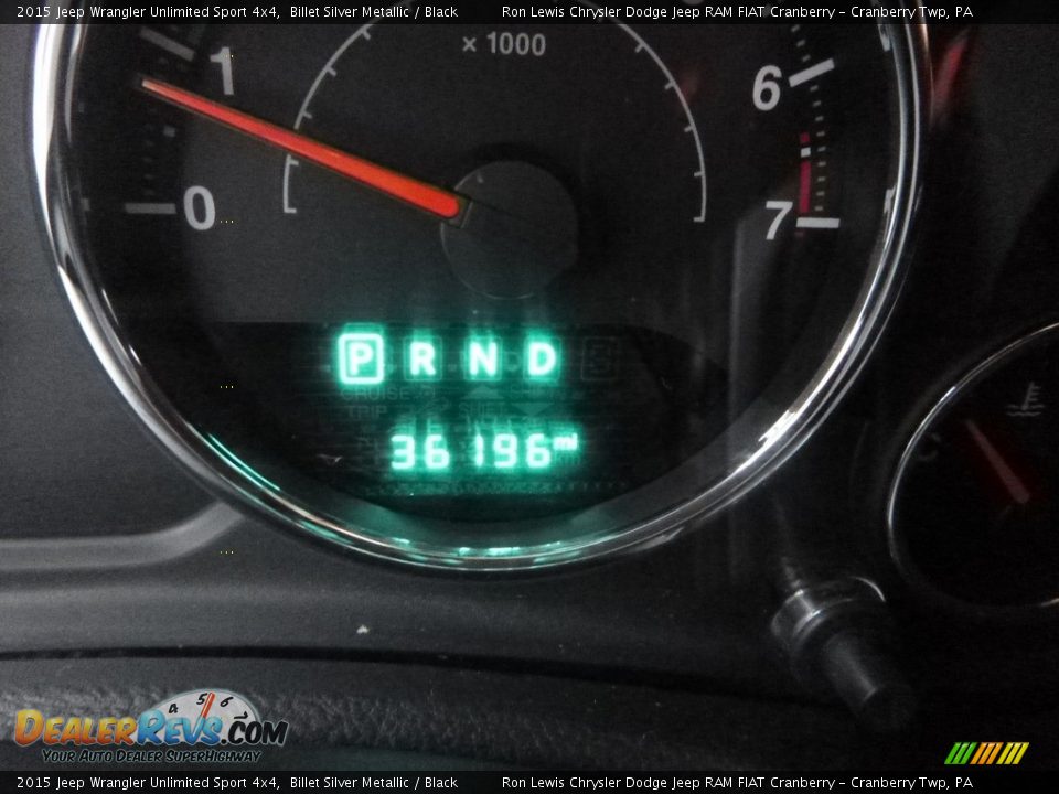 2015 Jeep Wrangler Unlimited Sport 4x4 Billet Silver Metallic / Black Photo #18