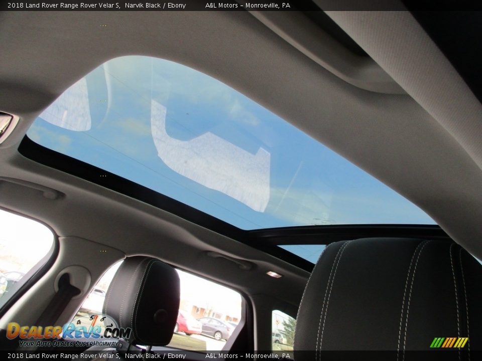 2018 Land Rover Range Rover Velar S Narvik Black / Ebony Photo #10