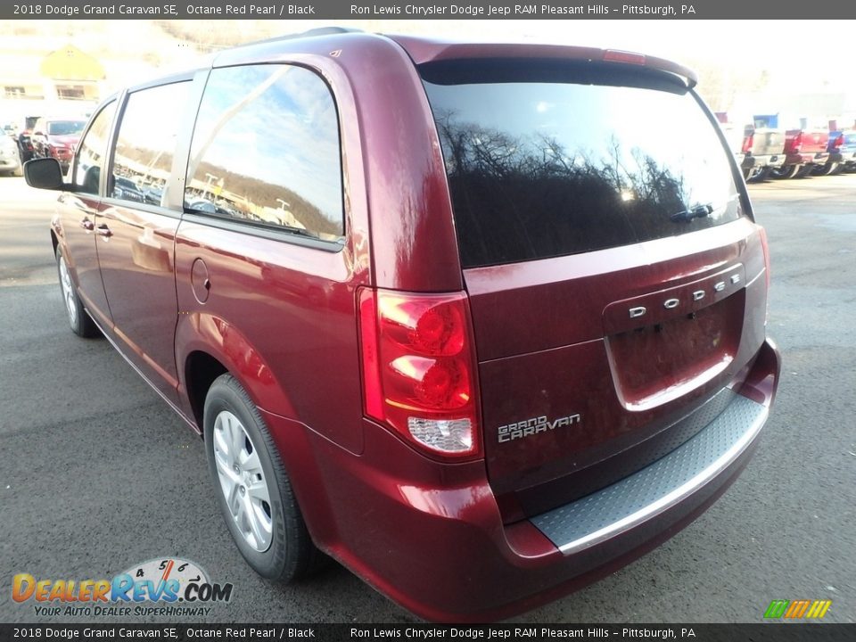 2018 Dodge Grand Caravan SE Octane Red Pearl / Black Photo #3