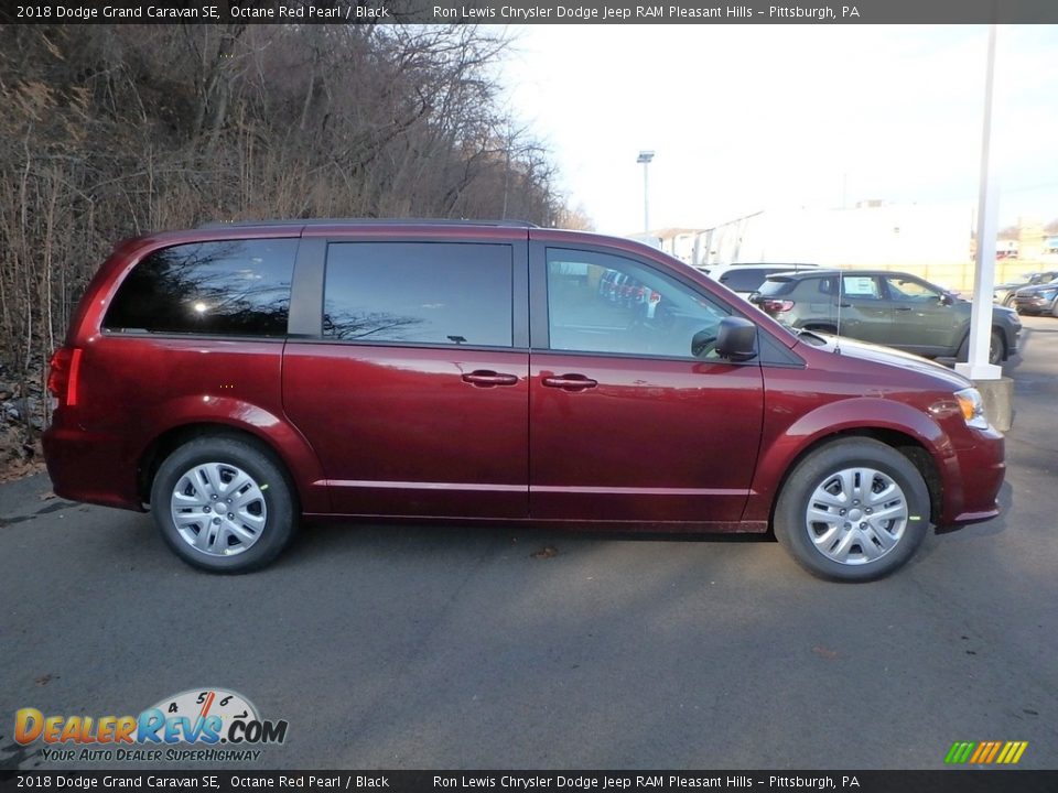2018 Dodge Grand Caravan SE Octane Red Pearl / Black Photo #6